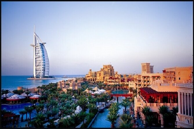 2-Day Abu Dhabi and Dubai City Tour with Desert Safari - Who will get the most from this tour