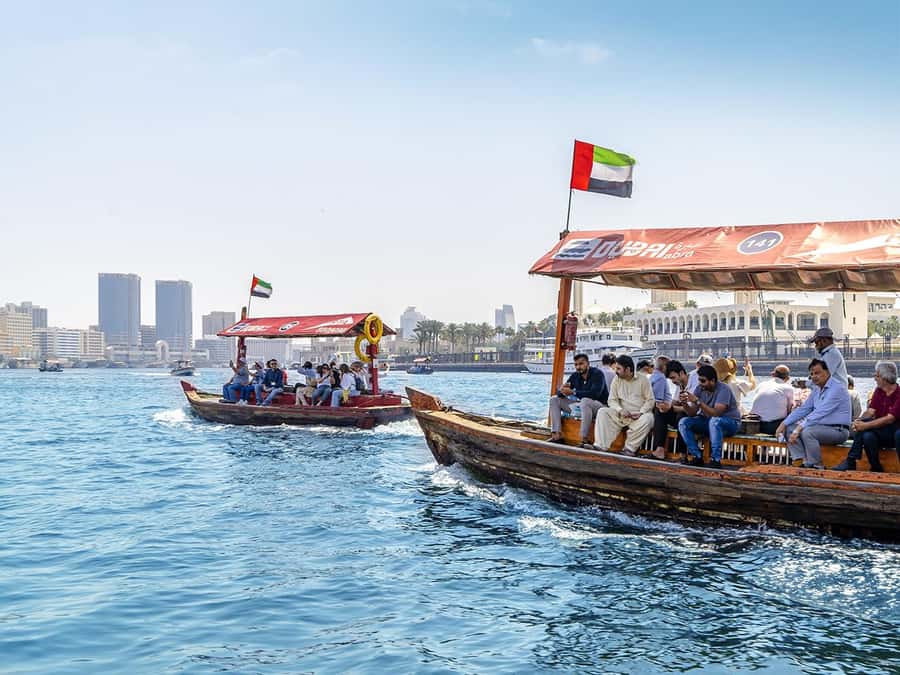 2-Day City Tour: Dubai & Abu Dhabi + Yacht Experience - Who will like this fast-paced format?