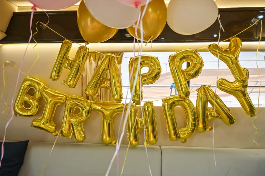 2 Hour Birthday Celebration on a Yacht in Dubai - What you still need to arrange