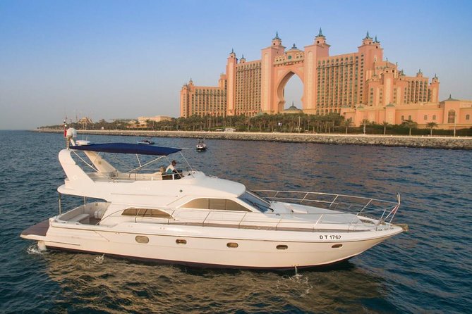 2 Hour Yacht Tour Around Palm Island - Who will enjoy this Palm cruise most