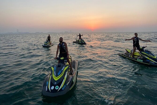 30mins Burj Al Arab Jetski Tour - Burj Al Arab looks best from the water