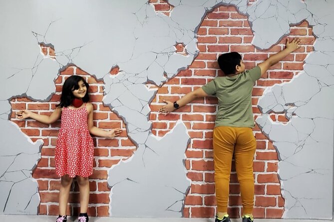 3D WORLD SELFIE MUSEUM Dubai - Who will enjoy this most