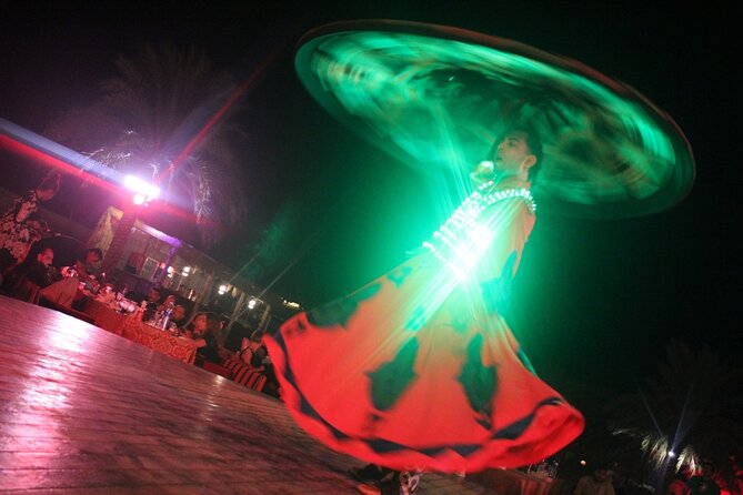 4x4 Desert Safari Abu Dhabi with BBQ Dinner - Sand boarding gives you a second kind of thrill