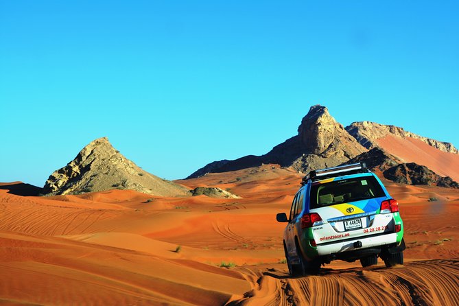4x4 Hatta Safari to Fossil Rock & Honey Bee Garden visit with Breakfast - A picnic breakfast in the desert