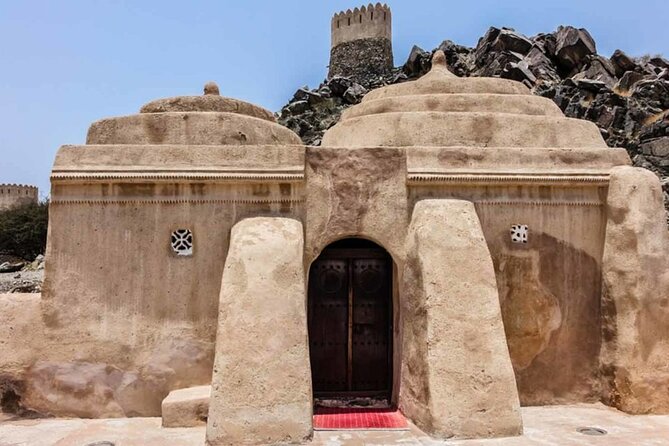 6 Emirates Private Tour From Dubai In One Day - Khor Fakkan supplies the coast and mountain views