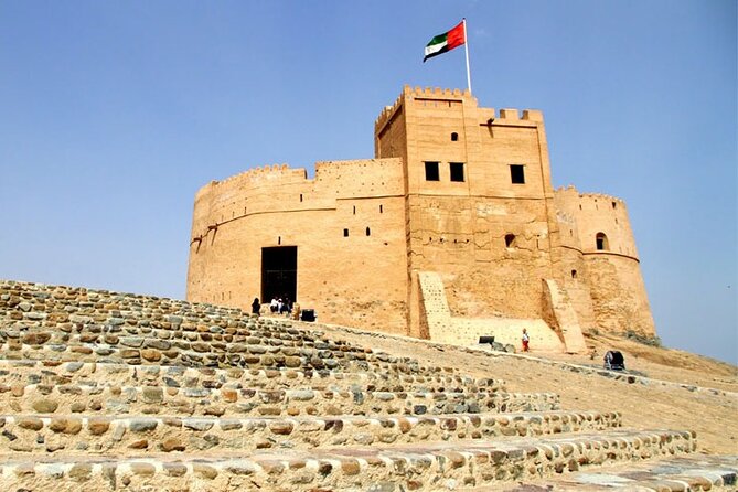 6 Emirates Tour from Dubai - Ras Al Khaimah Adds Big Views and a Palace Stop