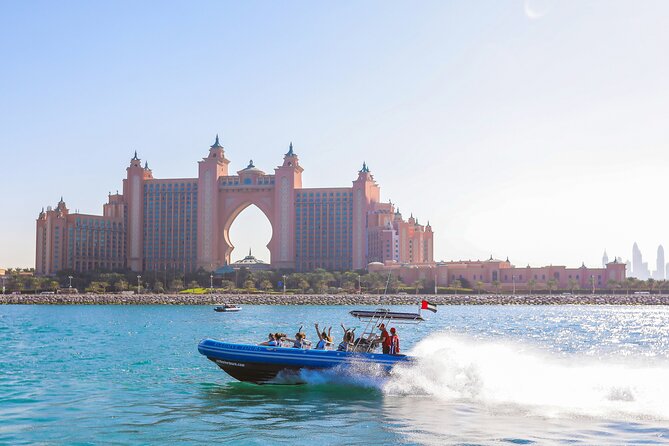 90 Minutes Speedboat Tour: Marina, Atlantis, Palm & Burj Al Arab - Dubai Marina and Cayan Tower on the return