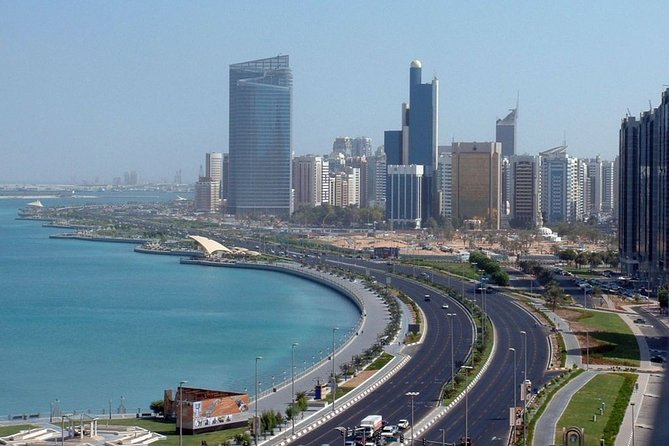 Abu Dhabi City Tour - Etihad Modern Art Gallery in a very short window