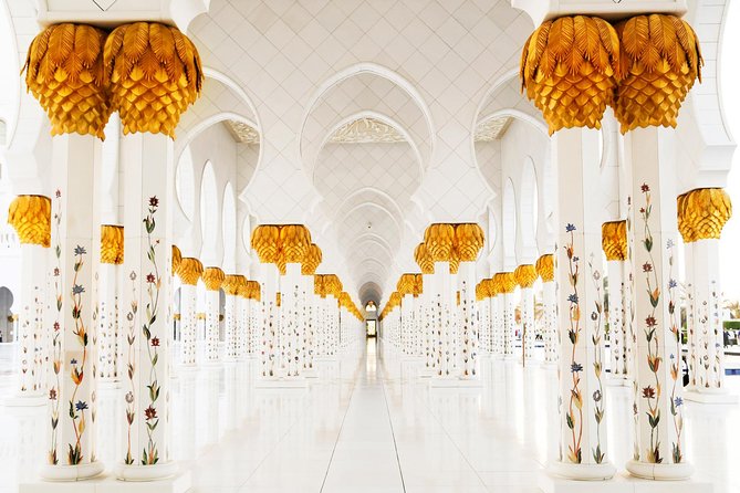 Abu Dhabi city tour & desert safari from Dubai - The Lahbab desert safari adds the fun