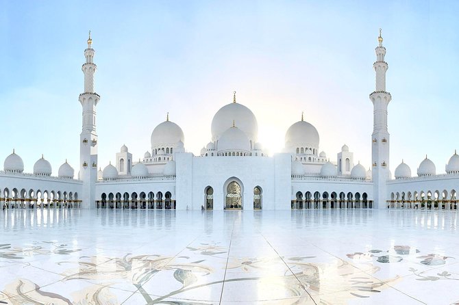 Abu Dhabi City Tour, Emirates Palace, Grand Mosque, Louvre Museum - The day begins with a long ride from Dubai