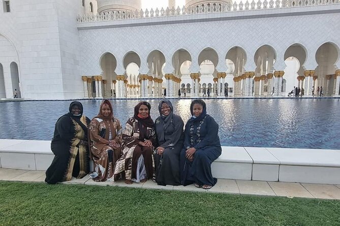 Abu Dhabi City Tour From Dubai - Heritage Village and the Abu Dhabi waterfront