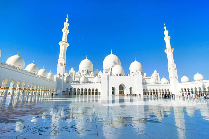 Abu Dhabi City Tour From Dubai - Etihad Modern Art Gallery and the short cultural stops