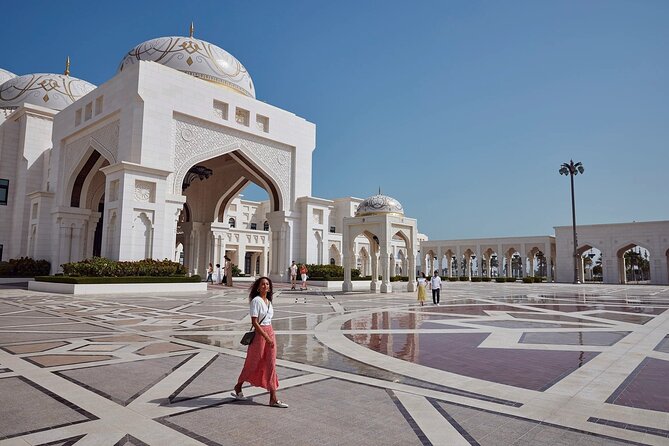 Abu Dhabi City Tour Full Day - Qasr Al Watan requires a separate decision
