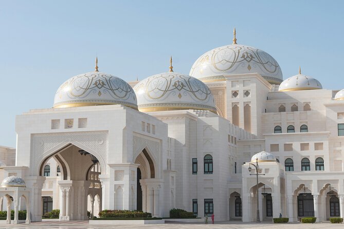 Abu Dhabi City Tour: Grand Mosque, Palace, Souk, Louvre & Ferrari - Qasr Al Watan and the choice to pay for entry