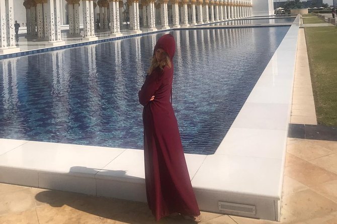 Abu Dhabi City Tour (Grand Mosque & Qasr Al Watan) - The ride, timing, and group size