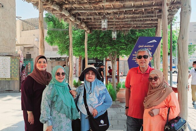 Abu Dhabi City Tour :Qasr Al Watan, Emirates Palace, Mosque - Heritage Village and the Corniche