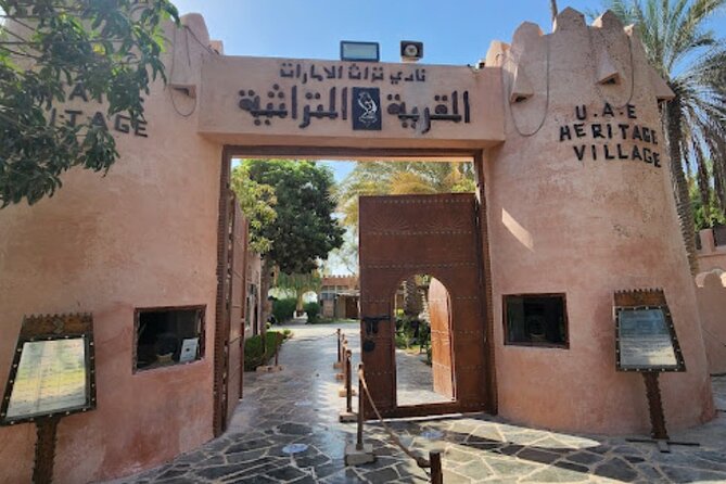 Abu Dhabi City Tour with Evening Desert Safari Hot BBQ Dinner - Emirates Palace and the polished face of the capital