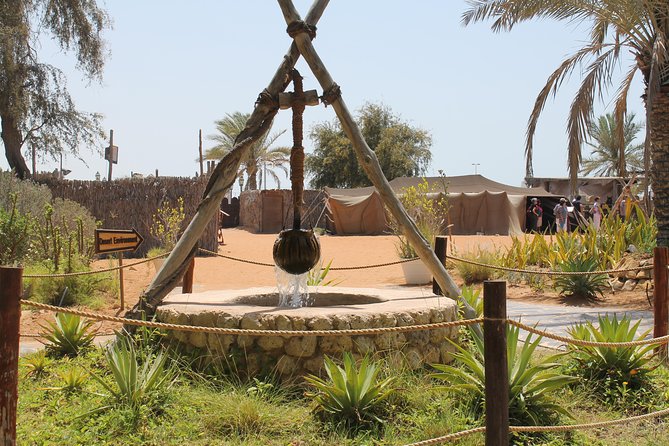 Abu Dhabi City Tour with Louvre Museum from Dubai Small Group - Marina Mall And Lunch: A Practical Midday Break