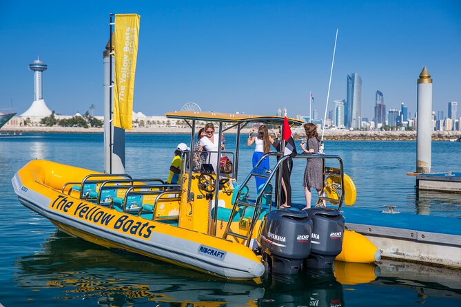 Abu Dhabi Guided Sightseeing Boat Tours - The guide, the skipper, and the feel of the group