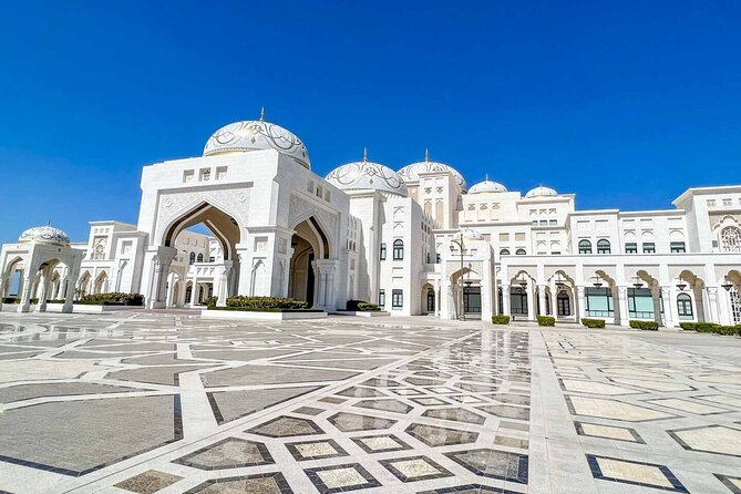 Abu Dhabi Private City Tour From Dubai - Emirates Palace and the Heritage Village