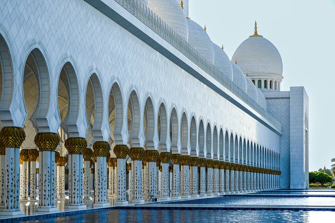 Abu Dhabi Sheikh Zayed Grand Mosque Private Tour - Why the Sheikh Zayed Grand Mosque makes a strong Abu Dhabi day trip