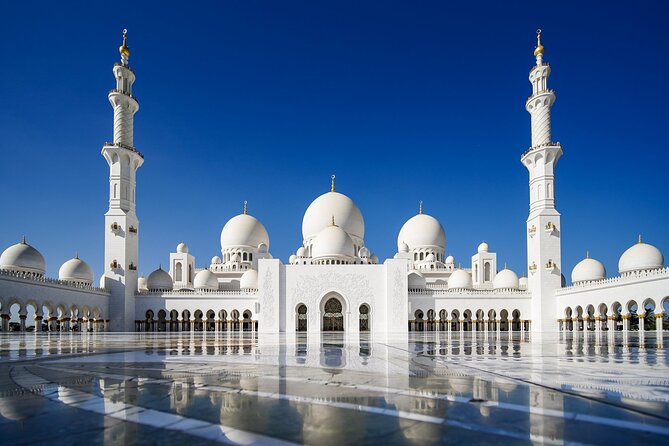 Abu Dhabi Sheikh Zayed Mosque Ferrari World Tour and Transfers - Sheikh Zayed Grand Mosque: the day’s most memorable stop