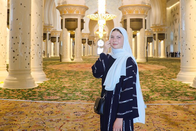 Abu Dhabi Sheikh Zayed Mosque Half-Day Guided Tour from Dubai - Booking, cancellation, and practical planning