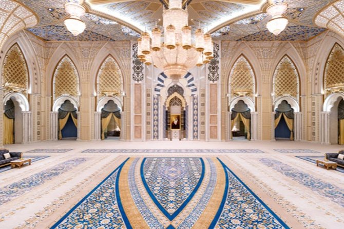 Abu Dhabi Sheikh zayed Mosque with Lunch, Louvre & Qasr Al Watan Palace - Private transport from Dubai