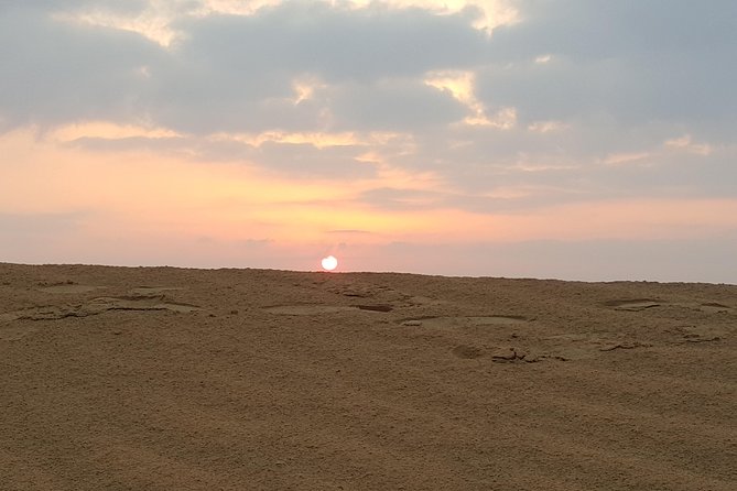 Abu Dhabi: Sunrise Desert Safari Experience - Dune bashing in the Land Cruiser