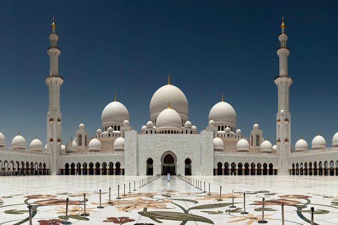 Abu Dhabi Tour from Dubai, Sheikh Zayed Mosqe & City Sightseeing - Sheikh Zayed Grand Mosque in 45 minutes