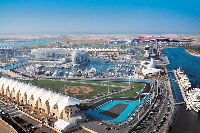 Abu Dhabi Tour from Dubai: Sheikh Zayed Mosque & Ferrari World ! - Last Exit DXB Bound: a short roadside pause