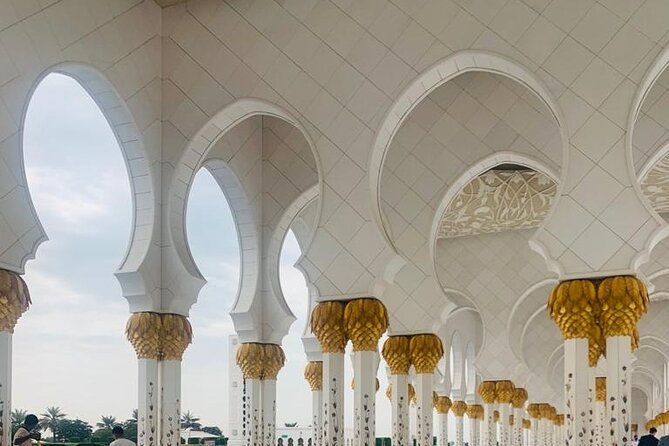 Abu Dhabi Tour Grand Mosque Emirates Palace Heritage Village - Heritage Village puts the modern city in context