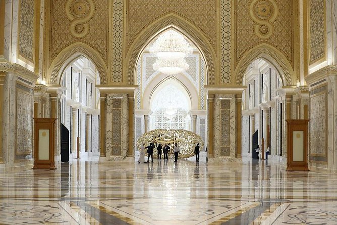 Abu Dhabi Tour: Grand Mosque, Heritage Village, Emirates Palace & Qasr Al Watan - The Corniche and Marina Mall additions