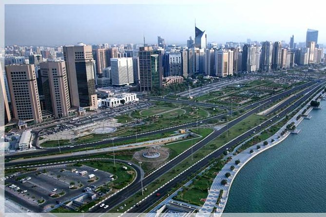 Abu Dhabi Tour with Louvre Museum Tickets - The Dates Market and a taste of daily commerce