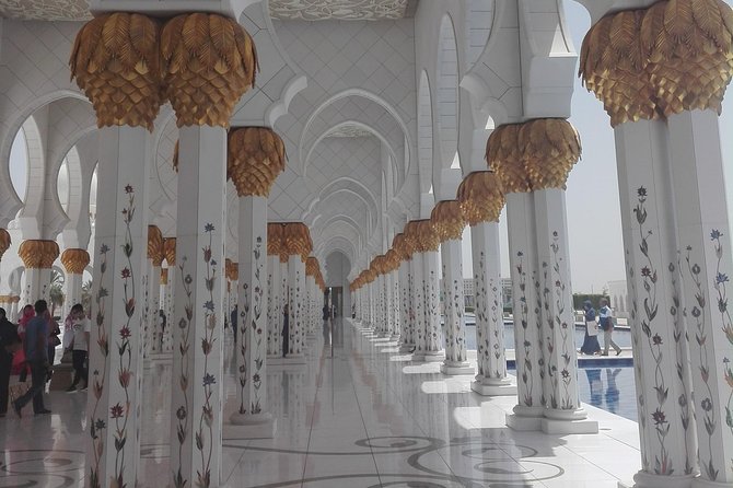 Abu Dhabi Tour with Sheikh Zayed Grand Mosque from Dubai - Why the Grand Mosque makes this trip worthwhile
