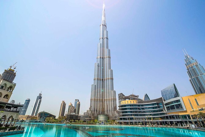 At the Top, Burj Khalifa 124/125 - What you can see from the 360-degree decks