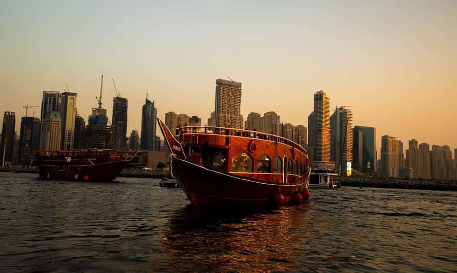 Best 5-Star Dhow Dinner Cruise Dubai Marina Jack Sparrow - Should you book the Jack Sparrow dhow cruise?