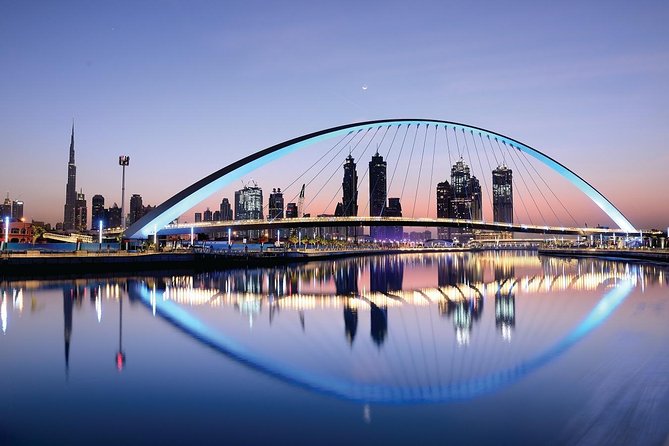 Buffet Dinner Cruise on New Dubai Canal - Who will get the most from this Dubai dinner cruise?