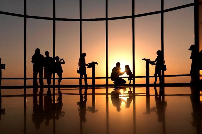 Burj Khalifa: At The Top (Levels 124 and 125) Admission Ticket - The biggest issue: queues after a timed booking