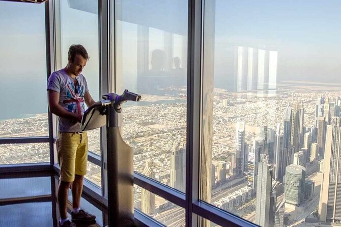 Burj Khalifa At The Top & Underwater Zoo Aquarium with Transfer - How long should you allow?