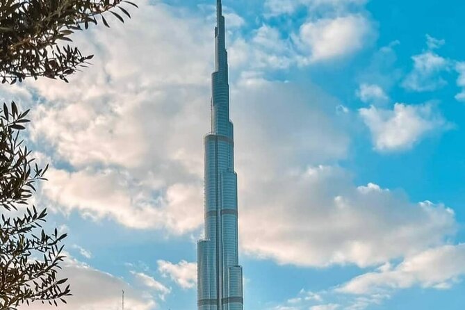 Burj Khalifa Ticket with The Cafe Treat - Service and booking support
