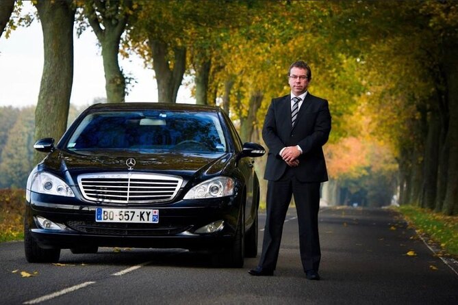 Cars With Driver Availabe In Dubai for daily basis - Dubai city travel, shopping, and hotel stops