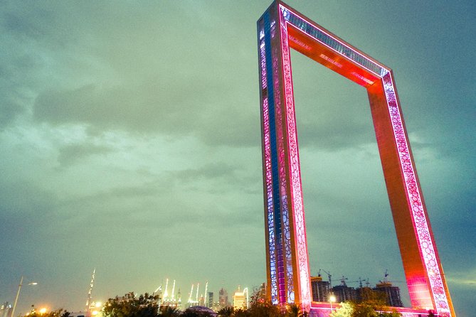 Combo Dubai Frame and Desert Safari with Dinner - What the $140 price really covers