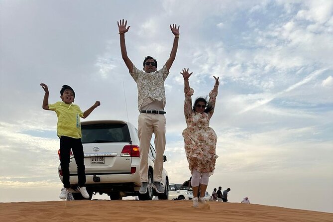 Desert Adventure Safari - Lahbab dune bashing in a 4WD