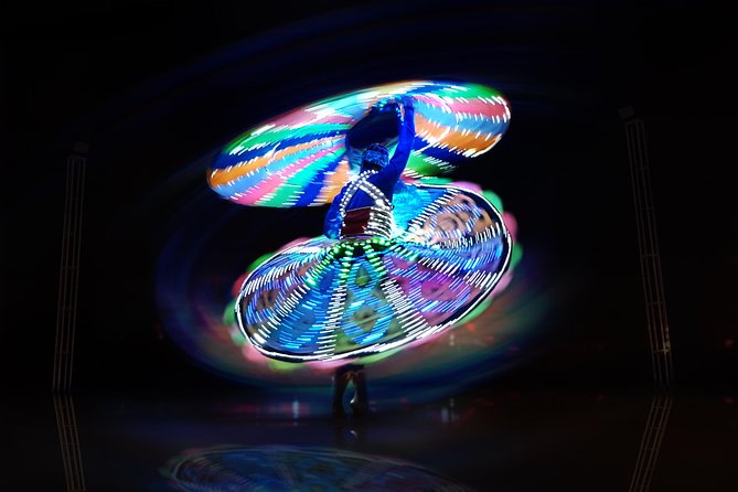 Desert Safari Dubai Adventure With BBQ & Live Shows - Desert camp activities: henna, costumes, and hookah