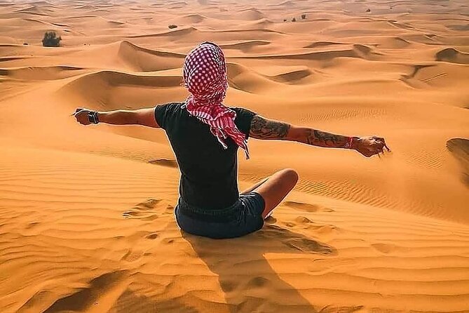 Desert Safari Dubai with Buffet Dinner & 3 live shows - Reaching the red dunes of Lahbab