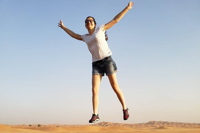 Desert Safari Dubai with Buffet Dinner & 3 live shows - Who will enjoy this safari most