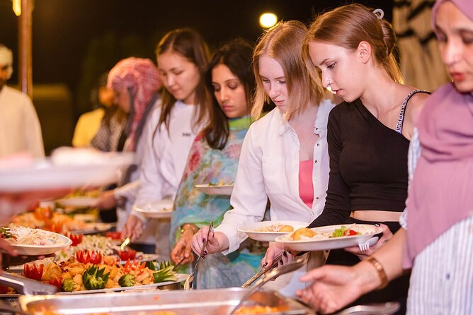 Desert Safari Redsand Dunes with BBQ Dinner in Dubai - Guide quality and the role of Salim
