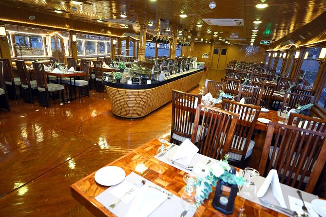 Dhow Cruise Dinner Marina - Dinner: useful, but not the sole reason to book