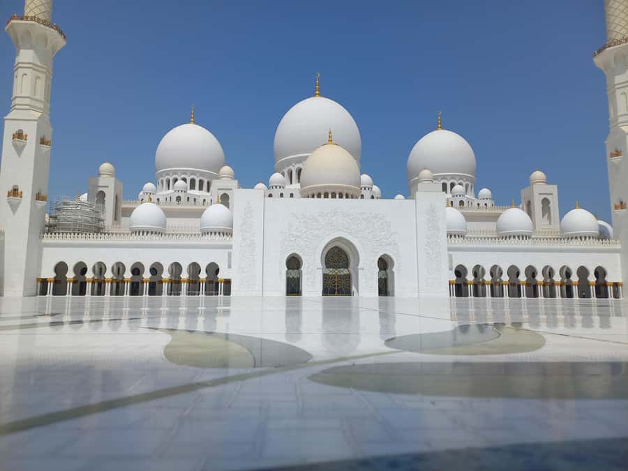 Discover Abu Dhabi: A Full-Day Tour with Lunch - Emirates Palace and Qasr Al Watan are outside views